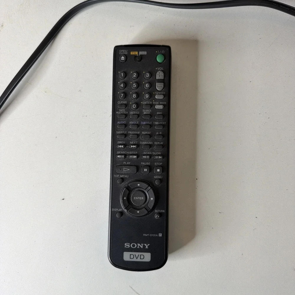 Sony DVP-NS500V DVD / SACD / CD/ VCD Player w/Remote
